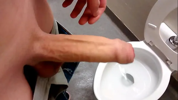 XXX Foreskin in Public Washroom jumlah Filem