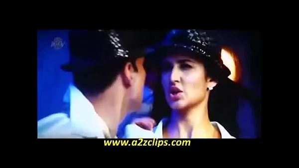 XXX Very sexy hot girl katrina kaif hot dance Sheila Ki Jawani Tees total Movies