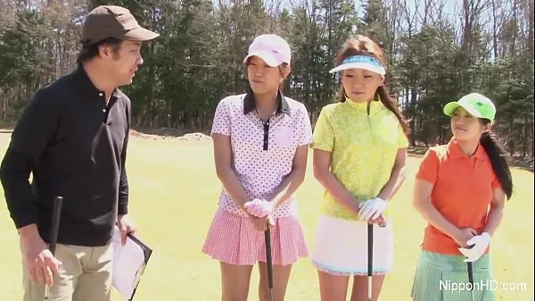 XXX yhteensä Asian teen girls plays golf nude elokuvaa