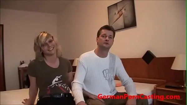 XXX yhteensä German Amateur Gets Fucked During Porn Casting elokuvaa