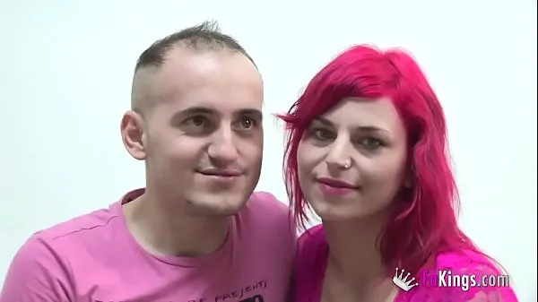 XXX Romanian couple gets it on for the cameras at FAKings 电影总数