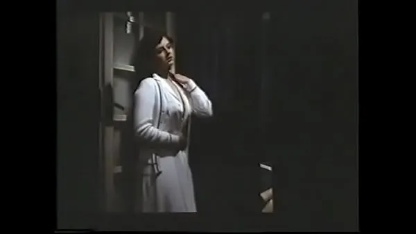 XXXESTELA'S EROTIC VACATION（1978合計映画