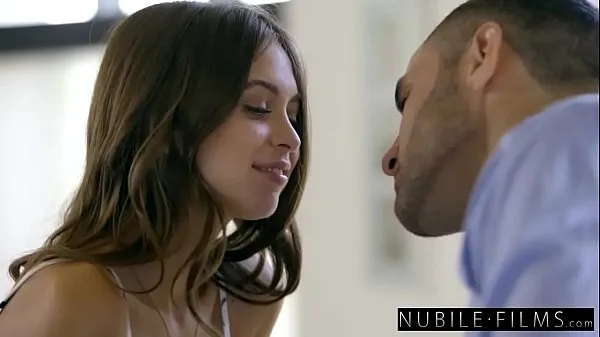 XXX کل فلموں NubileFilms - Girlfriend Cheats And Squirts On Cock