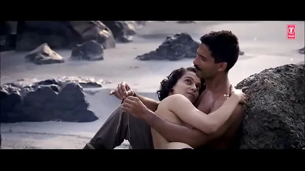 XXX کل فلموں Kangana Ranaut Topless nude scene