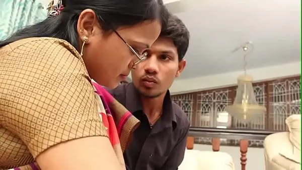 XXX Hot teacher sex with young student कुल मूवीज