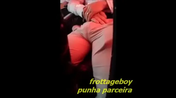 XXX A hot guy with a huge bulge in a bus total de filmes