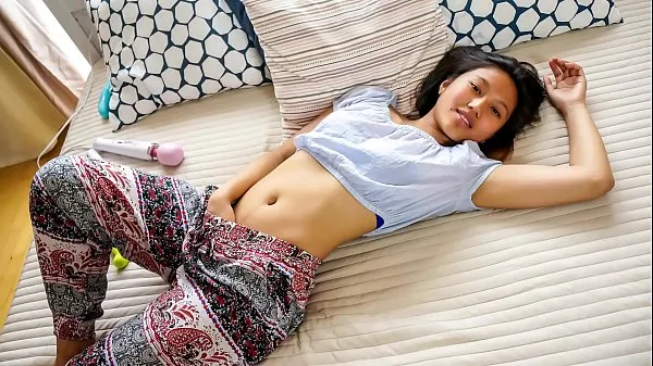 Celkem XXX filmů: QUEST FOR ORGASM - Asian teen beauty May Thai in for erotic orgasm with vibrators