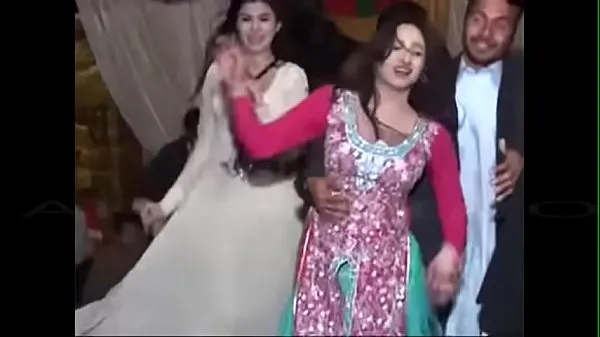 XXX Pakistani Hot Dancing in Wedding Party - Get your to enjoy your parties and nights film totali
