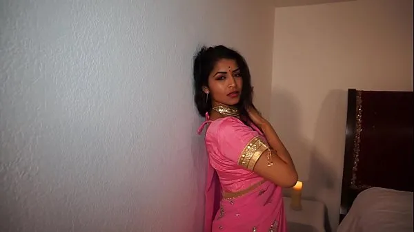 XXX کل فلموں Seductive Dance by Mature Indian on Hindi song - Maya