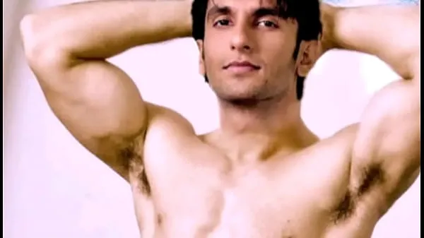 XXX Bollywood actor Ranveer Singh Caught without underwear toplam Film