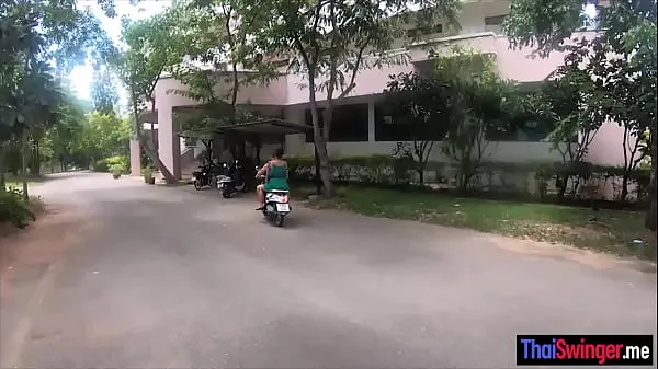 XXX Thailand motorbike tour and bareback fuck 총 동영상