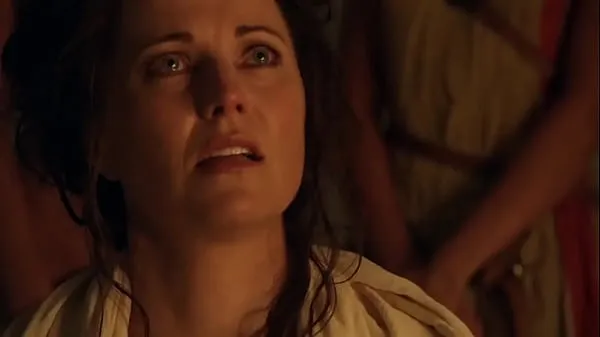 XXX Lucy Lawless Spartacus Vengeance s2 e1 latino film totali
