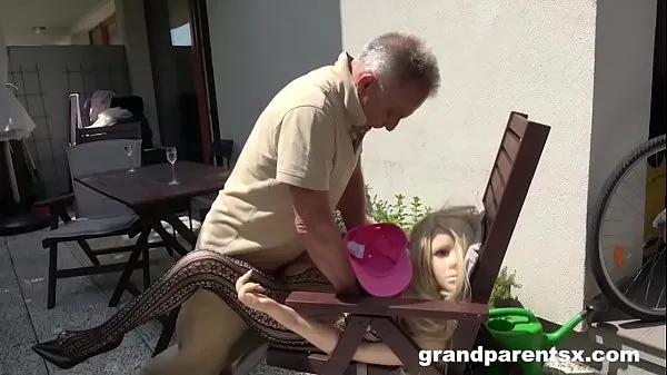 XXX Bizzare Old Guy Fucking a Plastic Doll total Movies