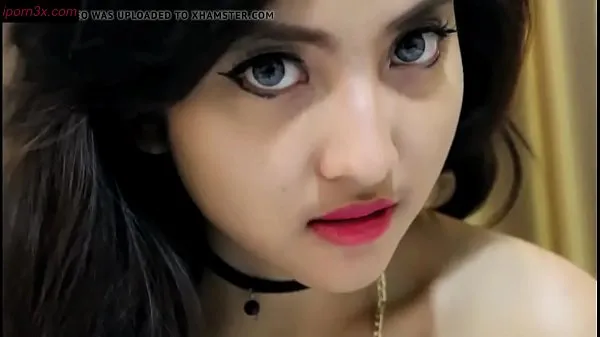 XXX yhteensä Cloudya Yastin Nude Photo Shoot - Modelii Indonesia elokuvaa