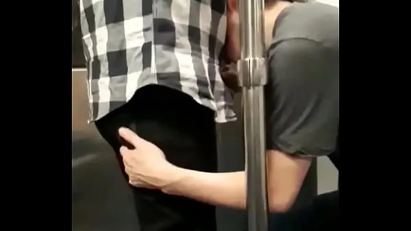 XXX boy sucking cock in the subway samlede film