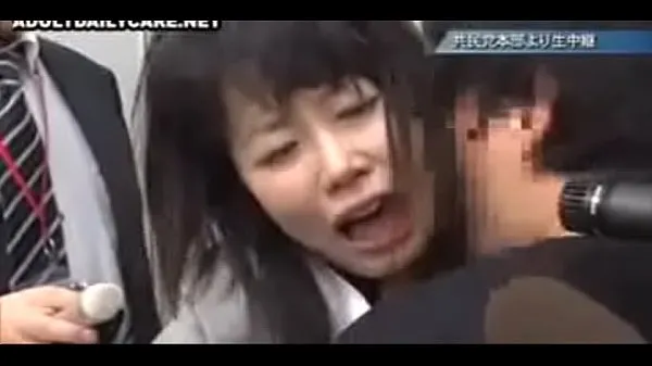 XXX Japanese wife undressed,apologized on stage,humiliated beside her husband 02 of 02-02 कुल मूवीज