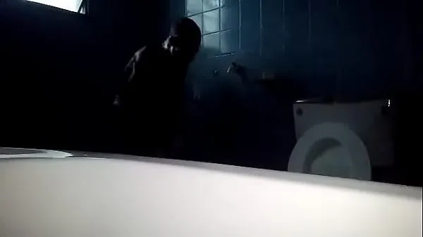 Celkem XXX filmů: Hotel Bathroom Secret Footage