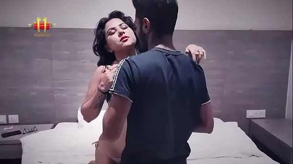XXX Hot Sexy Indian Bhabhi Fukked And Banged By Lucky Man - The HOTTEST XXX Sexy FULL VIDEO إجمالي الأفلام