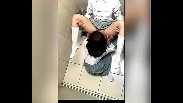 XXX Two Lesbian Students Fucking in the School Bathroom! Pussy Licking Between School Friends! Real Amateur Sex! Cute Hot Latinas total Film