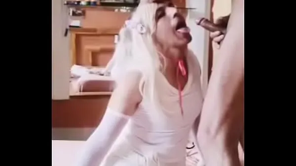 XXX کل فلموں Alinna Natty the shemale dog gets her face covered in cum