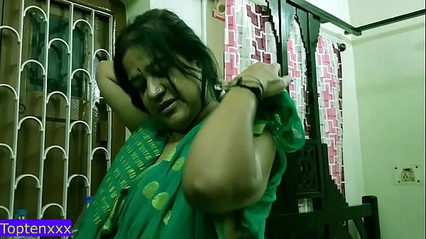 XXX yhteensä Amazing hot sex with milf single aunty.. Indian teen boy vs milf aunty. dirty hindi audio elokuvaa