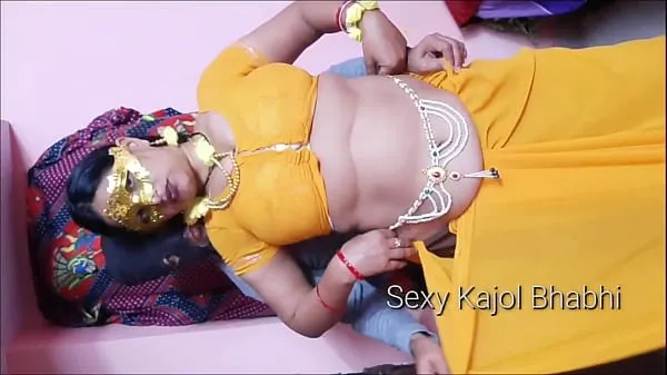 XXX hot Indian milf step mom fucking with her step son when his step father go to market إجمالي الأفلام