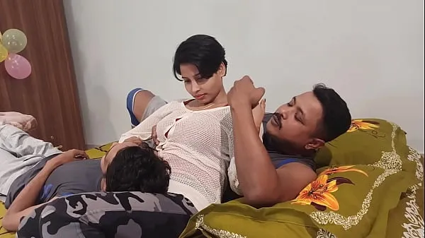 XXX amezing threesome sex step sister and brother cute beauty .Shathi khatun and hanif and Shapan pramanik 총 동영상