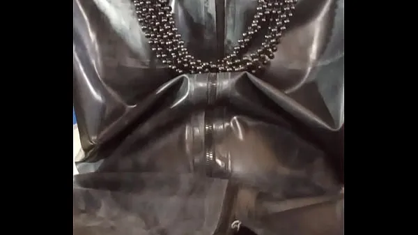 XXX I AM GAY AND I AM RECORDING A VIDEO OF MYSELF AND I HAVE ON A FULL BODY LATEX RUBBER OUTFIT FOR ENJOYMENT إجمالي الأفلام