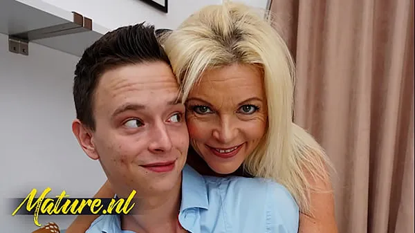 Celkem XXX filmů: An Evening With His Stepmom Gets Hotter By The Minute