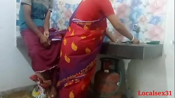 XXX Desi Bengali desi Village Indian Bhabi Kitchen Sex In Red Saree ( Official Video By Localsex31 총 동영상