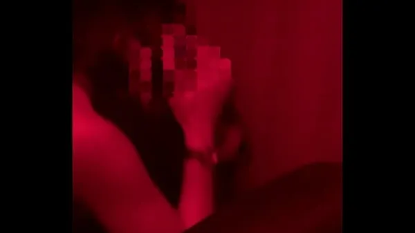 XXX married slut enjoying at Asha Club. Giving to the cuckold and sucking a plump stranger totalt antall filmer