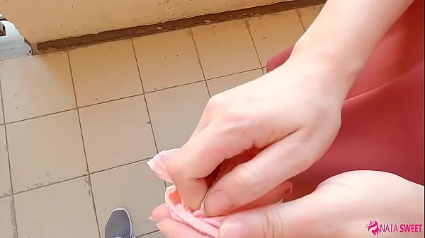 XXX Sexy neighbor in public place wanted to get my cum on her panties. Risky handjob and blowjob - Active by Nata Sweet wszystkich filmów