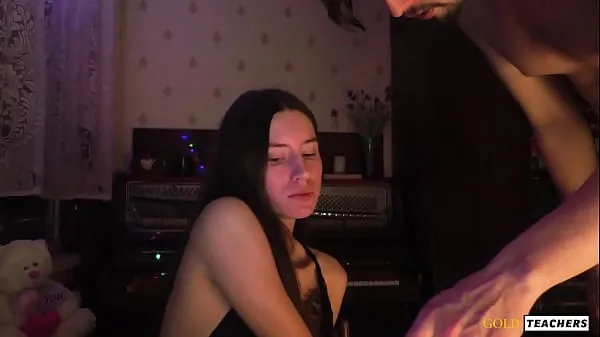XXX Young cutie was caught with chating with her lover and punish her with fucking and humilating mouth and cum on face and in mouth toplam Film