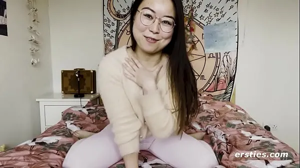 Celkem XXX filmů: Ersties: Cute Chinese Girl Was Super Happy To Make A Masturbation Video For Us
