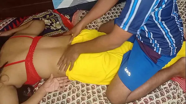 XXX yhteensä Young Boy Fucked His Friend's step Mother After Massage! Full HD video in clear Hindi voice elokuvaa