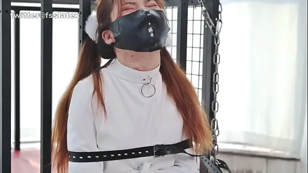 XXX japanese rubber bodysuit lady straitjacket bound 电影总数