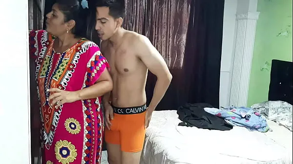 XXX I love how my stepmom puts my whole cock in her mouth कुल मूवीज