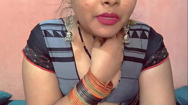 Celkem XXX filmů: Indian hot StepMom helps stepson with viagra problem