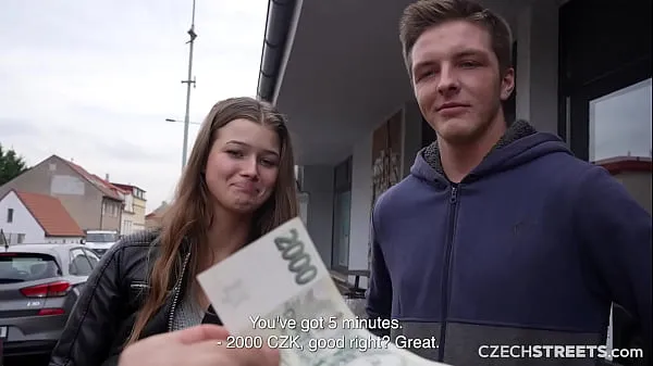 XXX yhteensä CzechStreets - He allowed his girlfriend to cheat on him elokuvaa