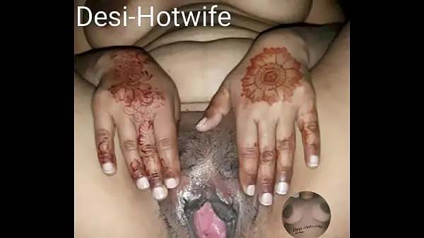 XXX Desi milf bhabhi nadia showing big boobs and fucking hot pussy jumlah Filem