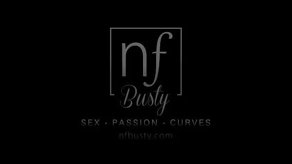 Celkem XXX filmů: Busty European Hotties Florane Russell & Tiffany Rousso Can't Keep Their Hands Off Each Other - S7:E9