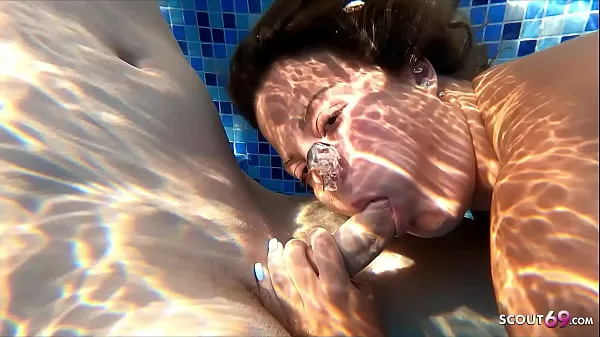 XXX Underwater Sex with Curvy Teen - German Holiday Fuck after caught him Jerk total Film