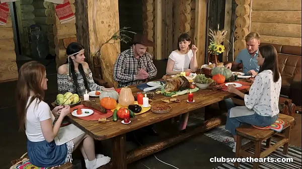 XXX Thanksgiving Dinner turns into Fucking Fiesta by ClubSweethearts samlede film