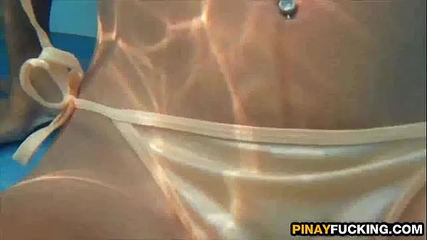 XXX Two Filipina Amateurs Fingered At The Pool σύνολο ταινιών