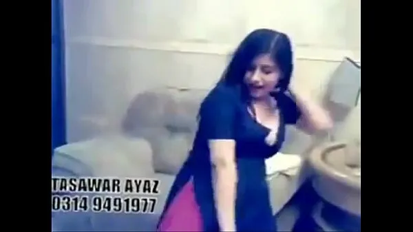 XXX yhteensä HOT DESI GIRLS Private Hot sexy Mujra Dance in home- (360p elokuvaa
