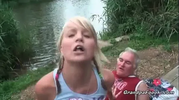 Celkem XXX filmů: Gorgeous blonde rides dick on the river shore